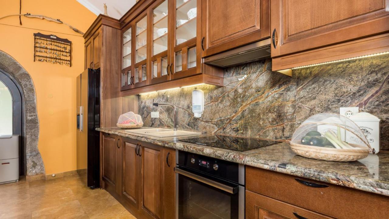 Apartments Villa Bv Opatija Ngoại thất bức ảnh