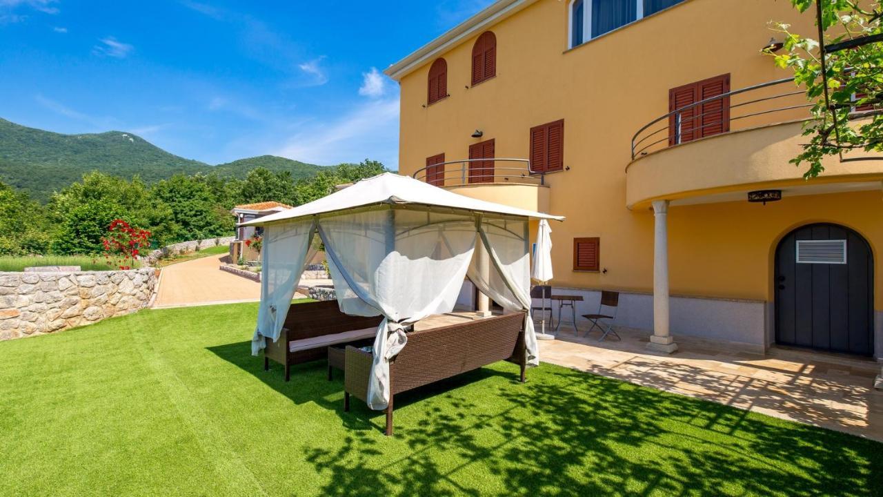 Apartments Villa Bv Opatija Ngoại thất bức ảnh