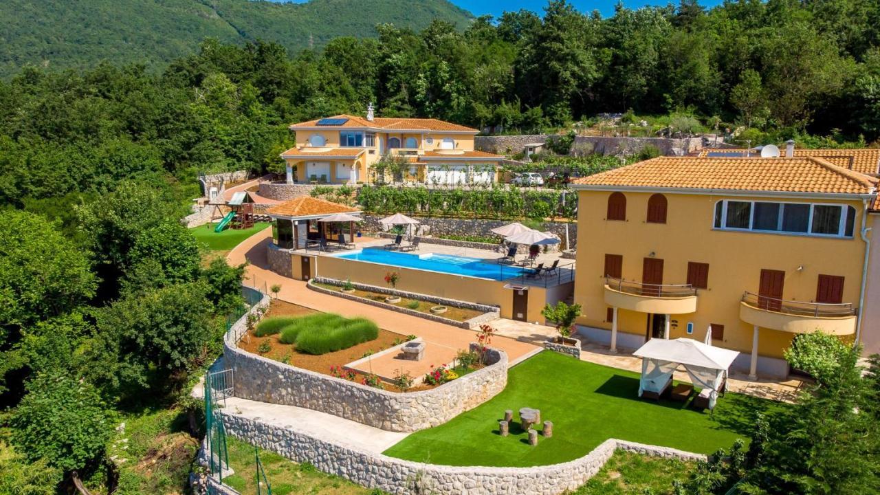 Apartments Villa Bv Opatija Ngoại thất bức ảnh